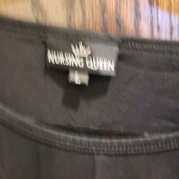 BUNDLE OF 3 Nursing Queen Color Blocked Short Sleeve Tees - Picture 3 of 10